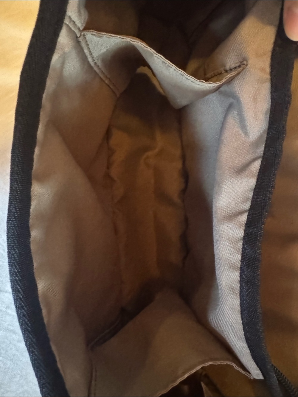 HAPP Brand Quilted Black Stroller Organizer with Gold Medallion - Picture 4 of 6